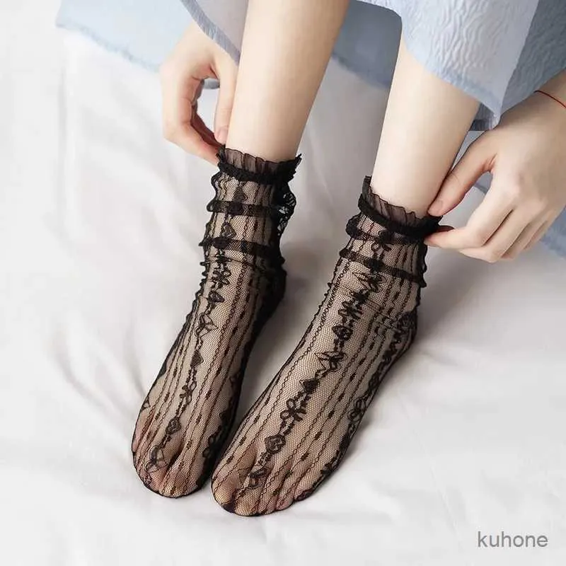 Sokken Hosiery Japan Style Sexy Lace Ruffle Socks Ultra-Dunne Transparant Summer Hollow Mesh Crew Socks Women Fashion Harajuku Retro Long Socks