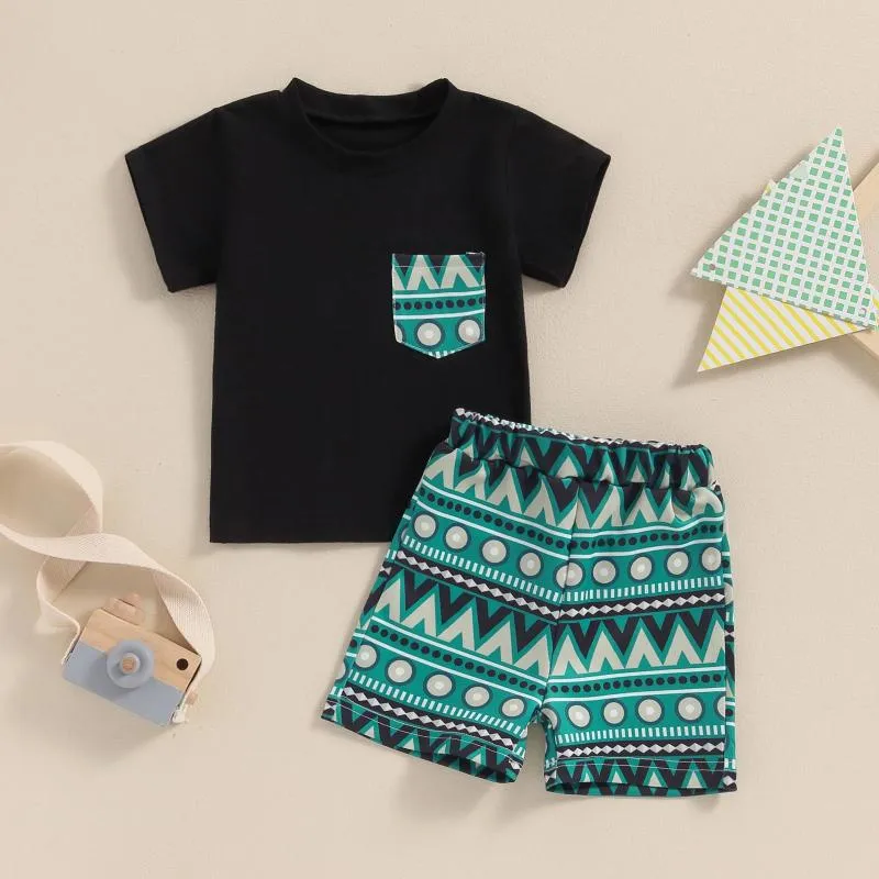 衣料品セット幼児の男の子の男の子2pcsショーツセット夏のファッション半袖Tシャツとアフリカンスタイルの幼児服の服