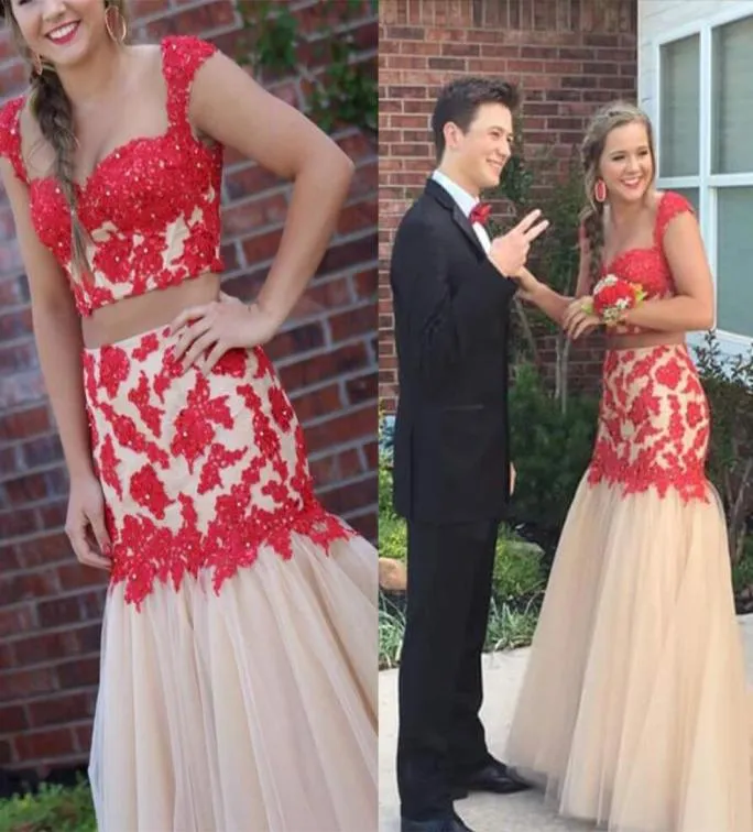 Prom Dresses Heart shaped collar wrapped champagne dress with red applique two piece set fish tail wrapped hip dress custom mailin5909850