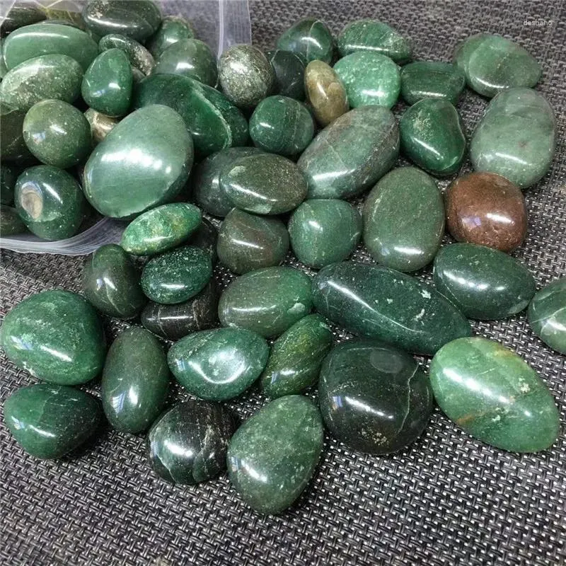 Decorative Figurines Natural Polished Green Jade Crystal Healing Stones Tumbled Stone For Decoration