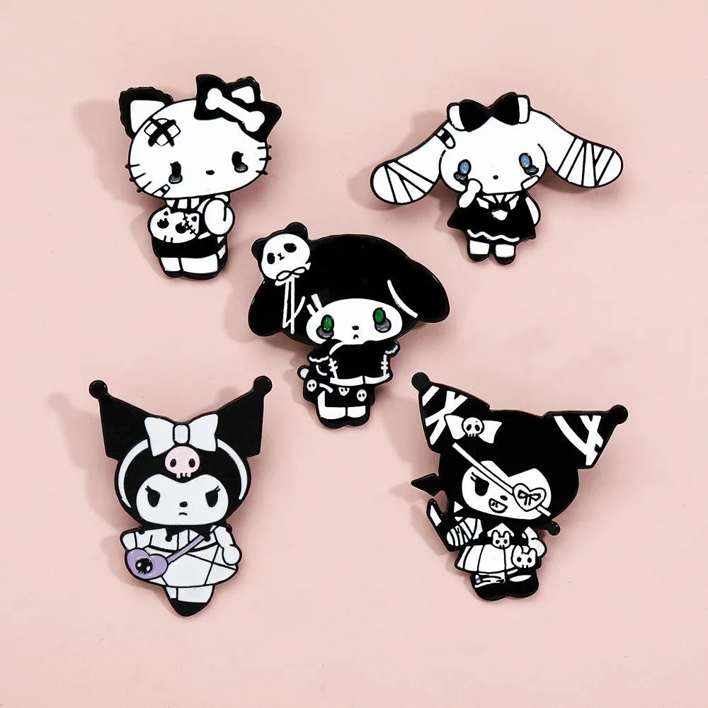 Halloween dunkle Katzen Melodie Kuromi Badge niedliche Anime -Filme Spiele Harte Emaille Pins Sammeln Sie Cartoon Brosche Rucksack Hat Bag Collar Revers Abzeichen