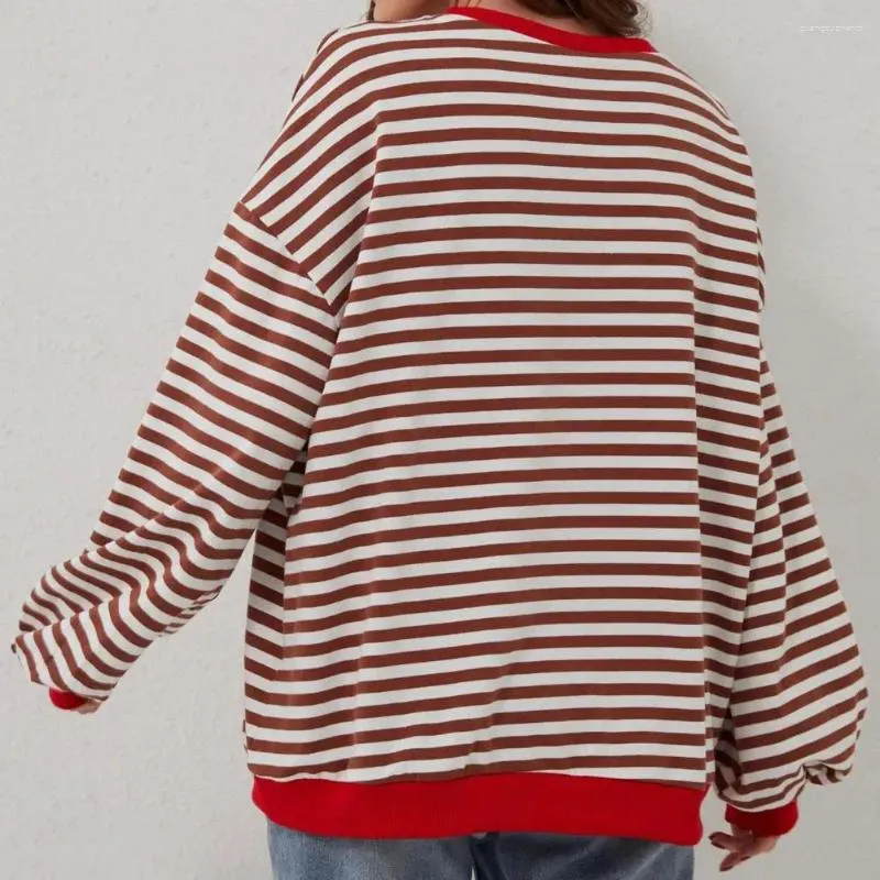 Chemises actives Stripe Sweater Femmes 2024 T-shirt à manches longues Vêtements pour femmes Simple Striped Fottings Tops automne
