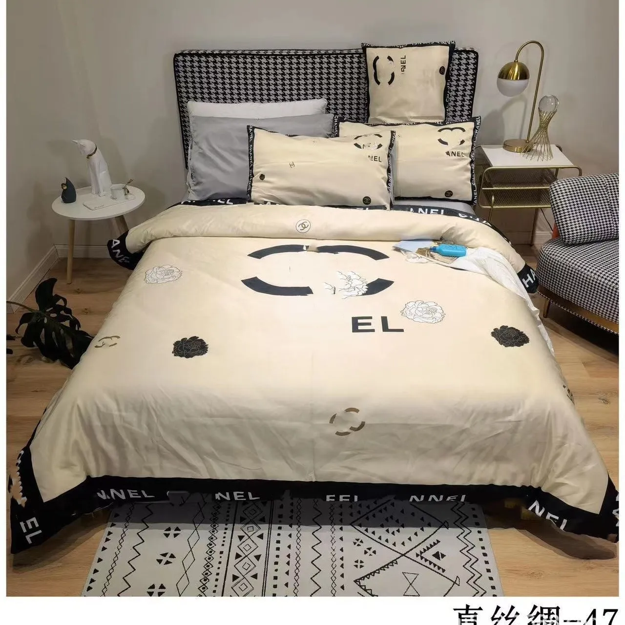 夏の両面アイスシルク4ピースシルクキルトカバーベッドノルディック