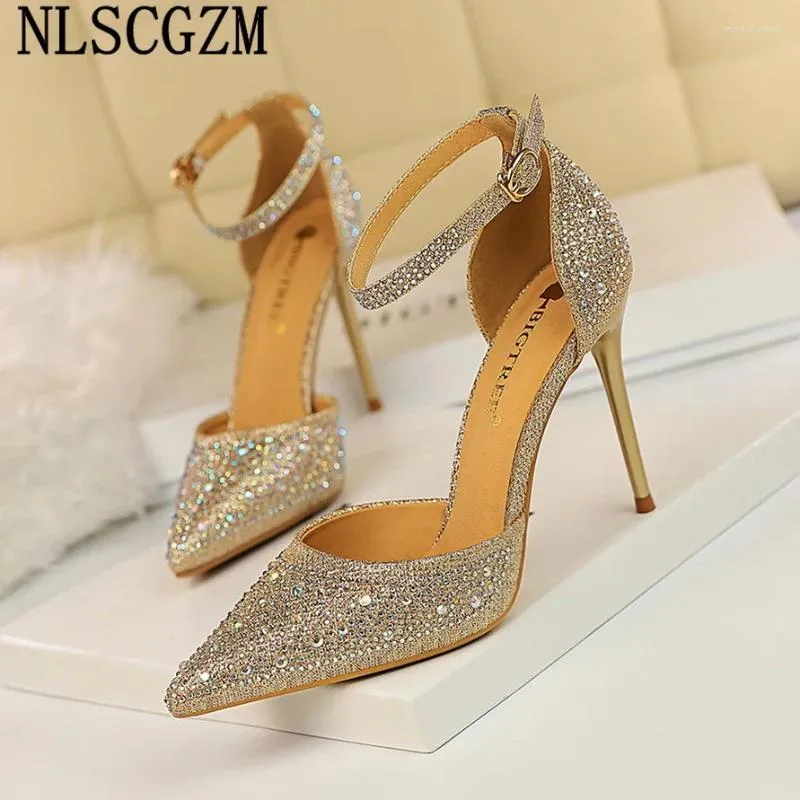 Sapatos de vestido saltos de glitter strass de cristal bom bombeia mulheres pretas altas casamentos sexy noiva tacones estiletto