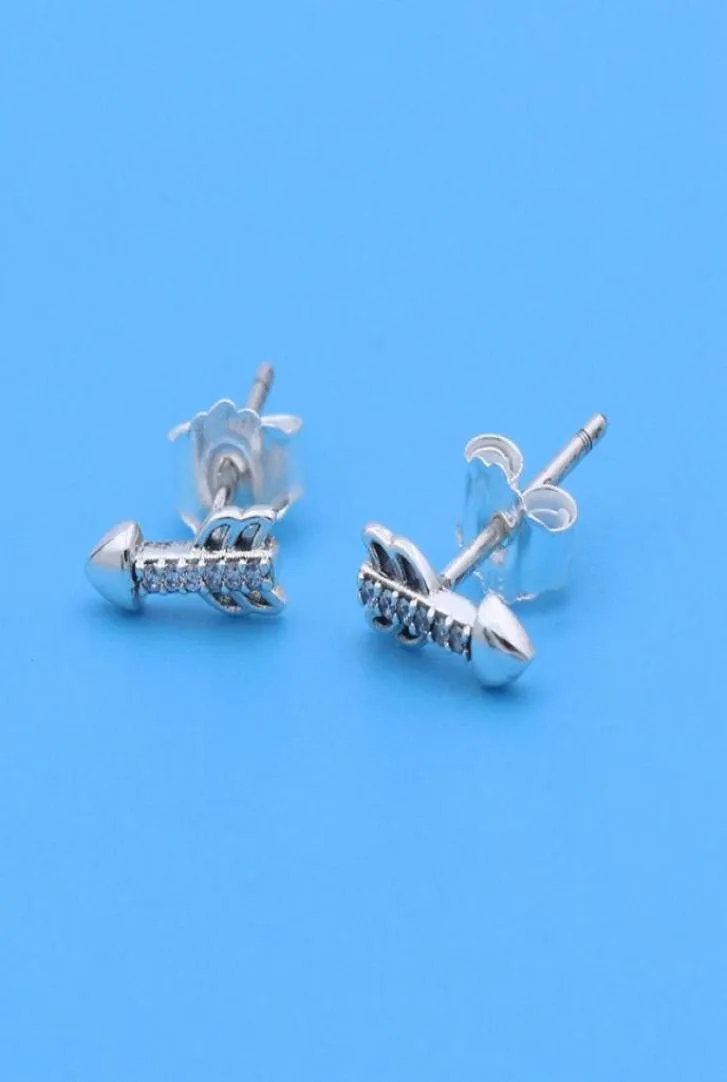 WholeFun Shining Arrow Stud örhängen smycken 925 Sterling Silver med CZ Diamond Luxury Designer Lady Stud Earrings2905015