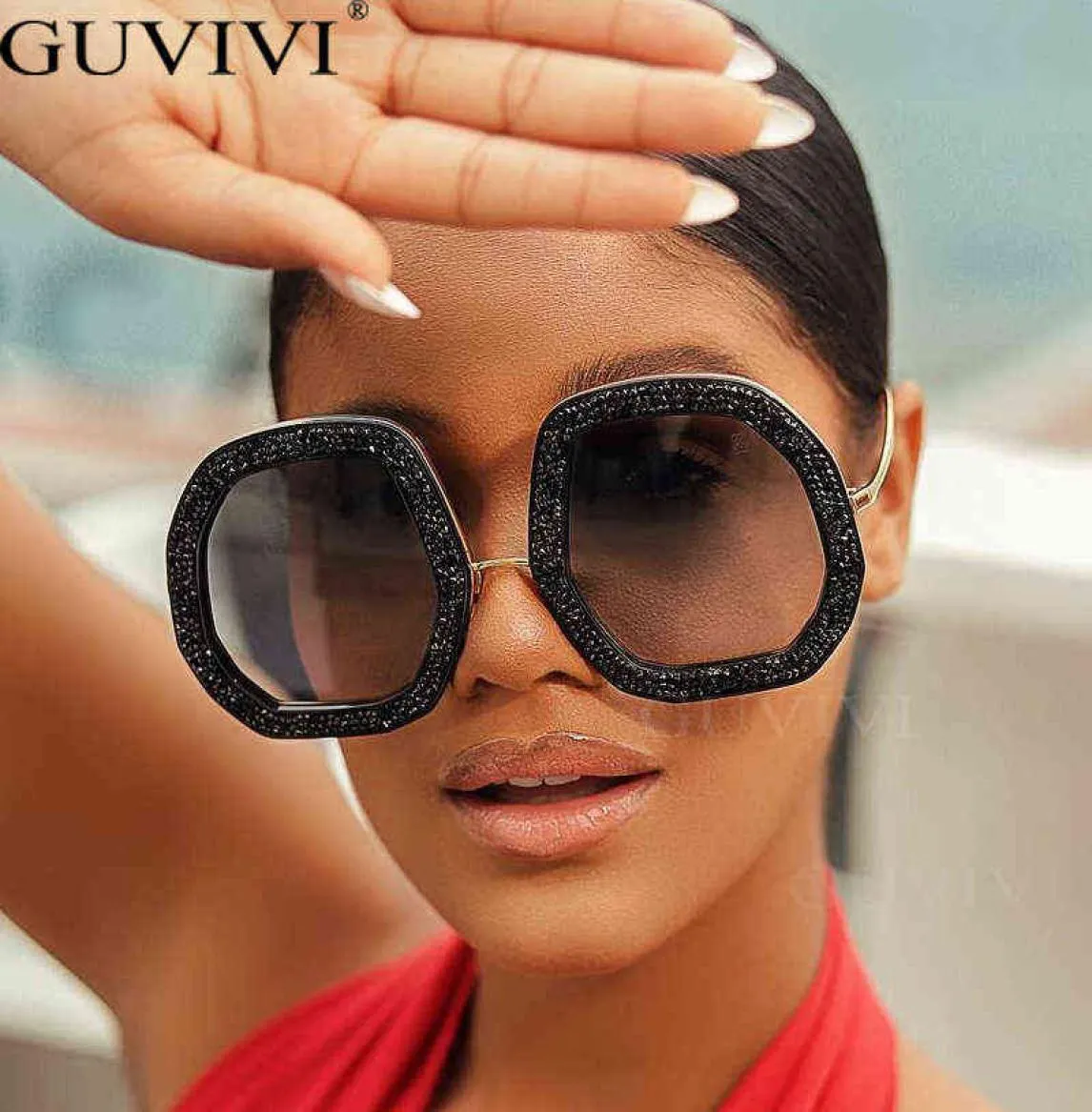Gafas de sol Irregular redonde de gran tamaño Marco de cristal Polygon Featses diseñador de marca de lujo Shiny Diamond Eyewear UV400 Sombras 22031242699