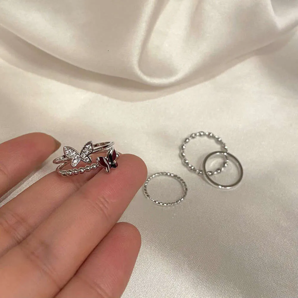 Koreańska wersja Instagram Super Immortal Butterfly Pierścień, wszechstronny i niszowy projekt dla kobiet, pikantna dziewczyna regulowany pierścień palca wskazującego