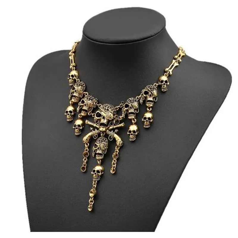 Halloween Jewelry Accessories European and American Retro Exaggerated Multi layered Skull Head Ghost Head Tassel Alloy Necklace Female AB145