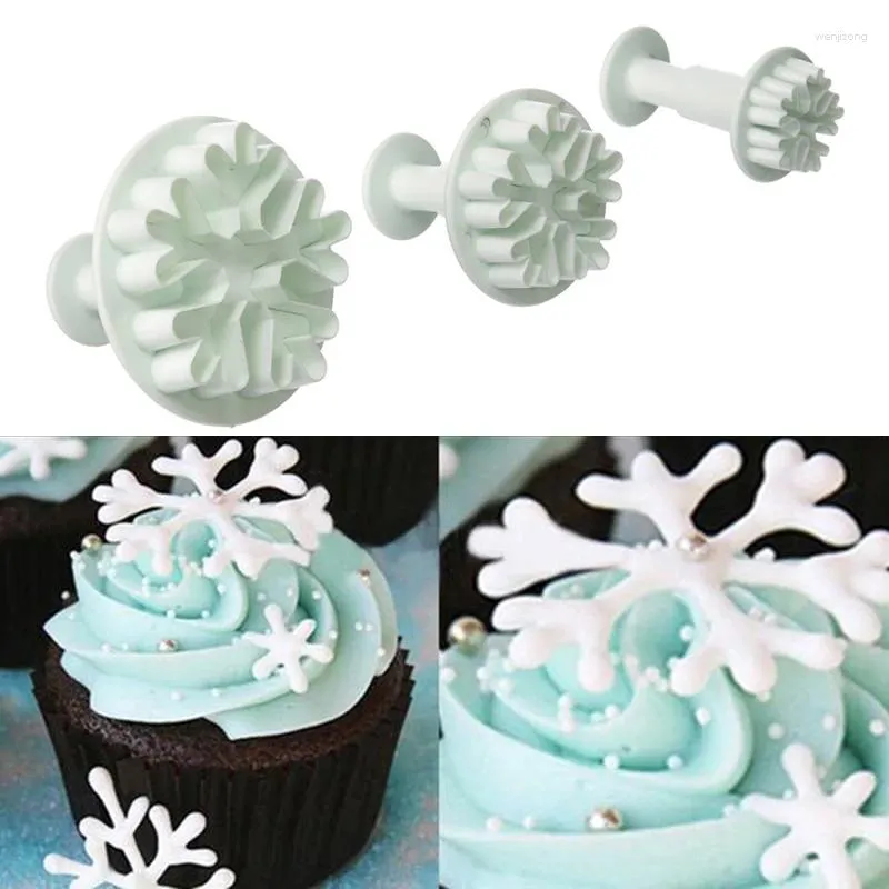 Baking Moulds 3pcs/set Snowflake Cookie Cutters Fondant Plunger Cutter Mold DIY Cake Decorating Tools