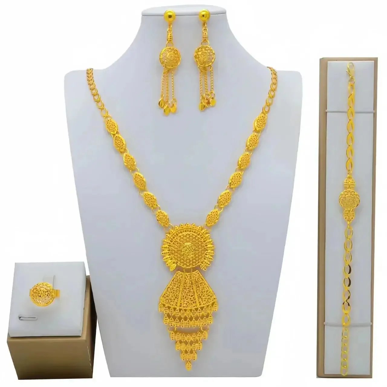 Brincos de colar de Dubai para mulheres Casamento 24K Gold Gold African Jwellery Damaid Party Gift Jewelry Conjuntos de jóias 240410