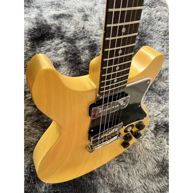 Guitar Classic Electric Guitar, Rosewood Fingerboard, Peach Blossom Core Solid Wood Body, Quality Accessories, Free Delivery to Home.