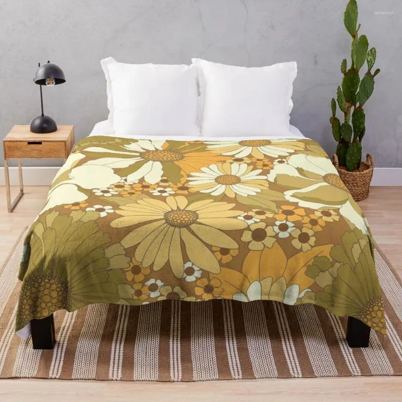 Blankets Brown Orange Ivory & Green Vintage Flower Pattern Throw Blanket For Sofa Thin Camping Kawaii