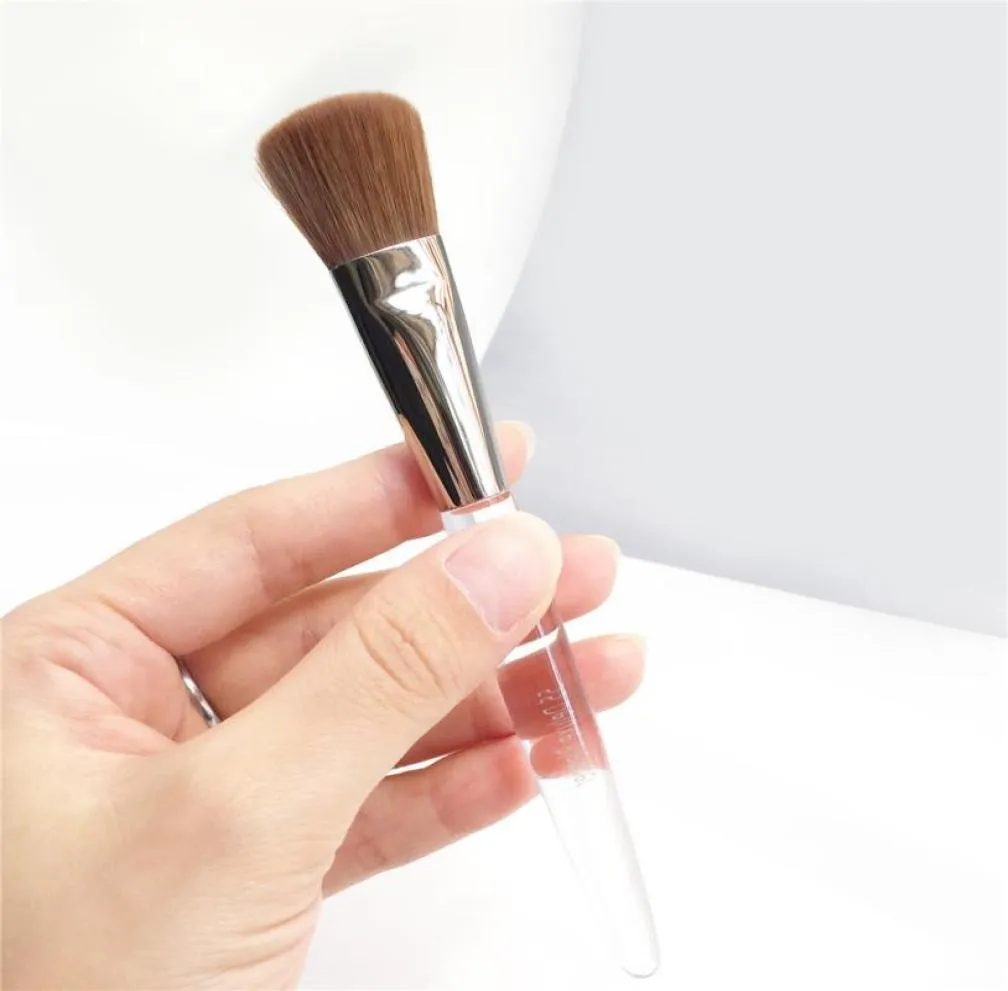 Trish McEvoy Brush 55 Deluxe Blender Foundation Brush Even Skin Foundation Cream Liquid Blending Brush3940650