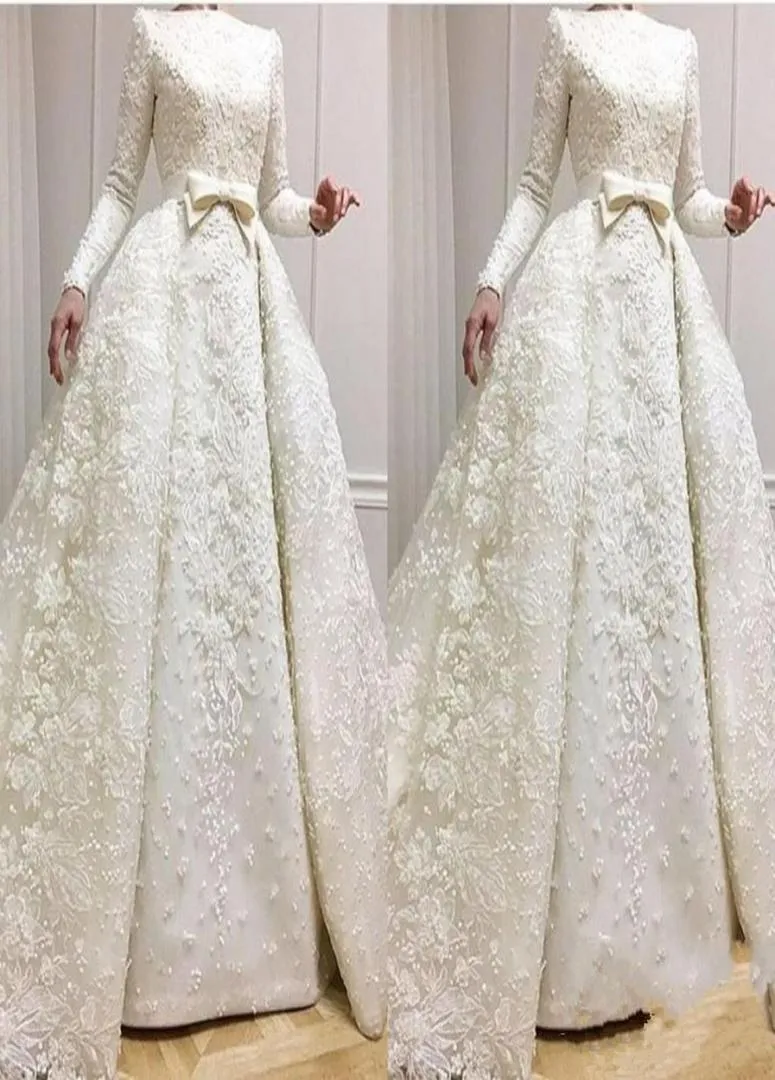 2019 Elegant Long Sleeve Lace Muslim Wedding Dresses Aline Appliques Plus Size With Bow Bridal Wedding Gowns Vestido De Novia Bri6115790