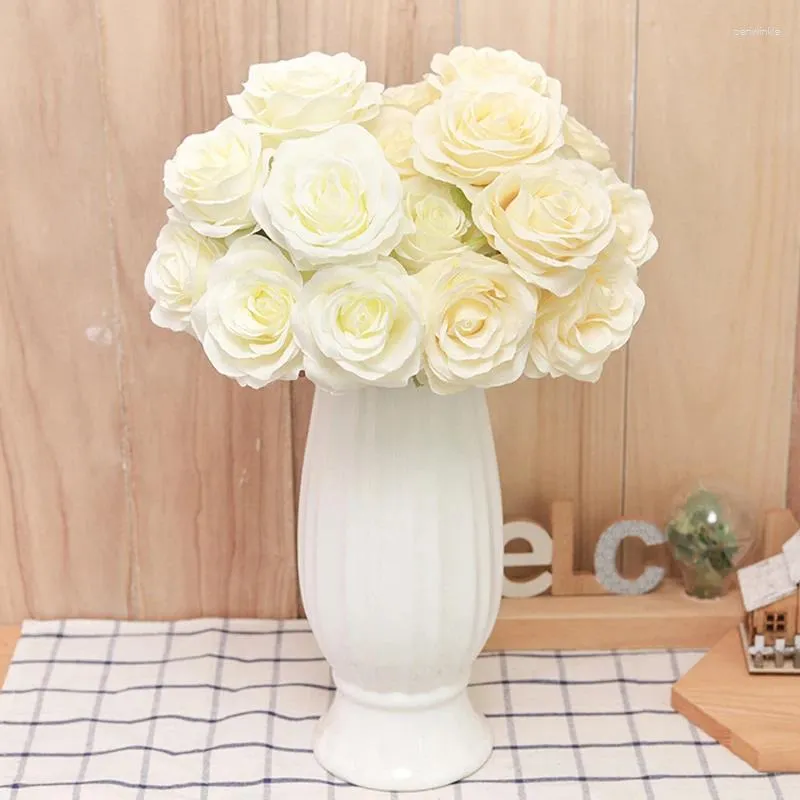 Dekorative Blumen 9 Kopf große Rosen 45 cm lang künstliche Vintage Seiden Hochzeit Tischszene Dekoration Winter Familie Garten gefälschte Blumenstrauß