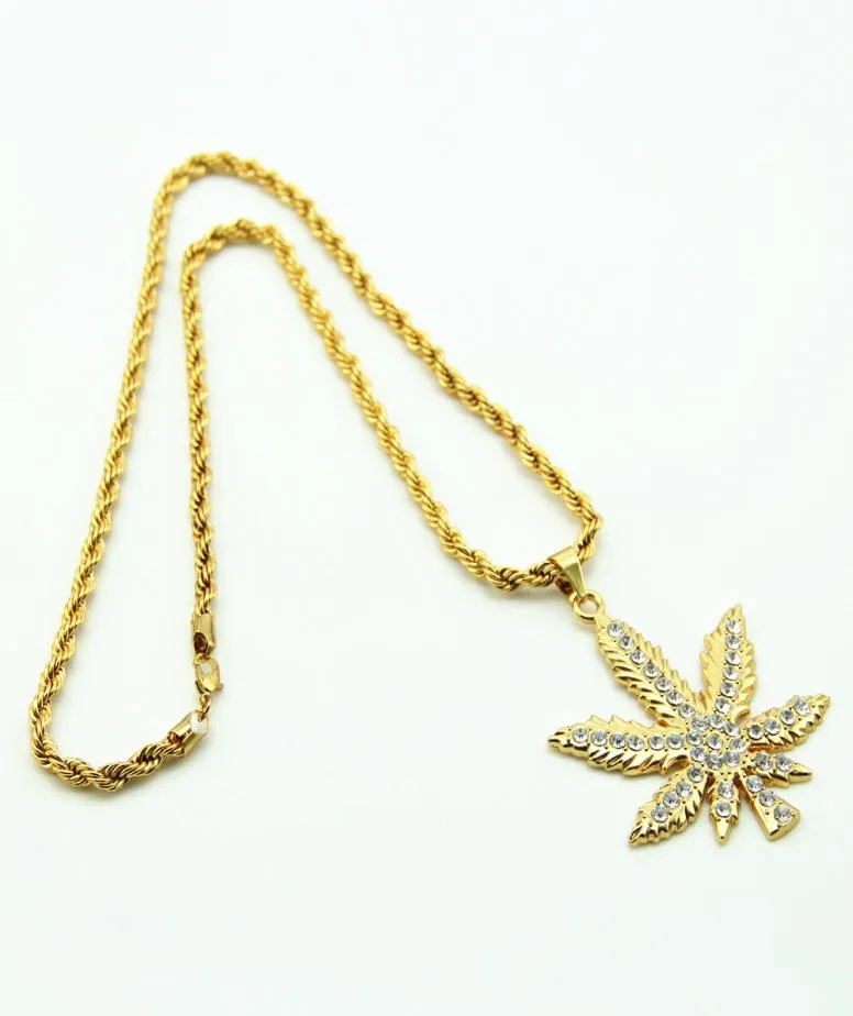 2017 New Gold Silver Plated Cannabiss Small Herb Herb Charm Necklace Pendant Necklace Hip Hop Jewelry Wholesale2644983