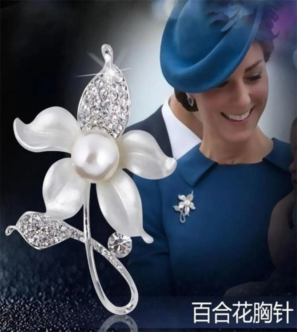 Kate Middleton Luxury Pins Broch Kadınlar İçin Aksesuar Mücevherleri 2010092004193
