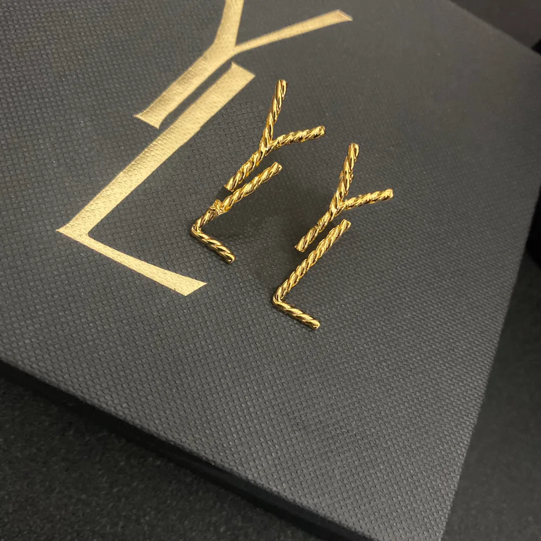 Designer Nuovi orecchini oro a piacimento in oro micro fascino alla moda design di orecchini di alta qualità per lettere alla moda di alta qualità regali boutique