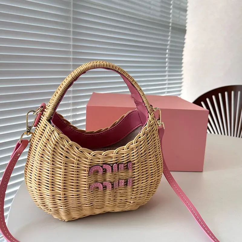 Miui Beach Straw Designer Tas Pink Designer Cleo Bag Miui Satchel Tote Wander Matelasse onderarm schoudertas Designer Luxe koppeling Crossbody tas