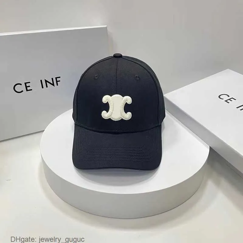 Capeur de base de casquette Caps de chapeau de base Luxe Unisexe Solide Géométrique Imprimé Ferte Farm Toivas avec des hommes Dous Dust Snapback Fashion Sunlight Man Women Chapeaux