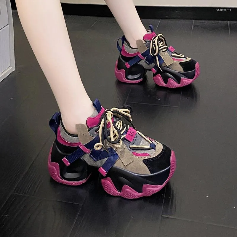 Chaussures décontractées baskets pour femmes avec plate-forme de tennis d'été femme femme épais semelle 2024 TRAINERS ROSES mode automne pu