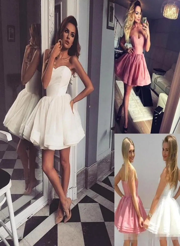 Robes de maison courte blanche Sweetheart corset corset cocktail court robe cocktail 2018 Faire de bal junior sur mesure9288335