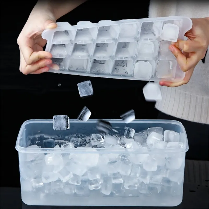 2024 Small Ice Cube Mould Box with Lid Scoop Fruits Popsicle Maker Molds Tray Ice Cream DIY Tool Kitchen Refrigerator Accessories Small Ice