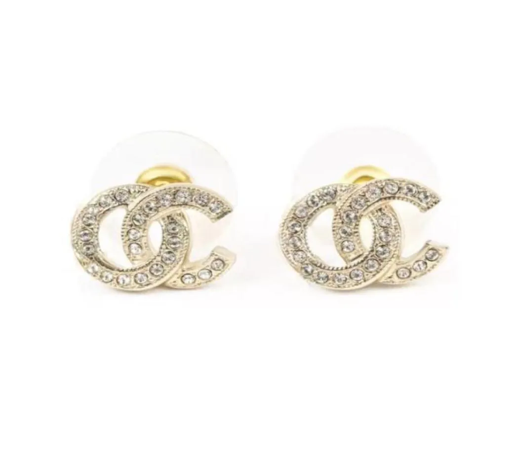 Letter Earrings Studs Women Fashion Simple Designer Rhinestone Pendant Ear Charm Street Party Jewelry Lucky Gold White K C6714412