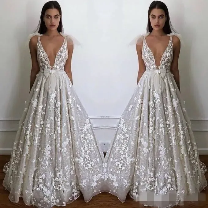 2024 abiti da sposa da sposa da sposa 3D Applique floreale per perline Lunghezza del pavimento su misura a V Neck Abito da sposa in tulle più taglia