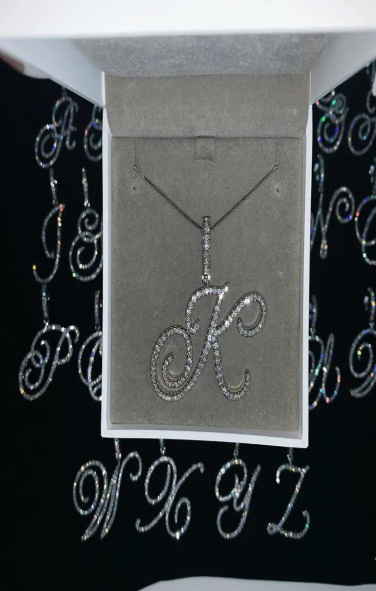 Kursiv 26 inledande bokstav hänge halsband Micro Pave 5A Cubic Zirconia CZ Alphabet Name Jewelry9905377