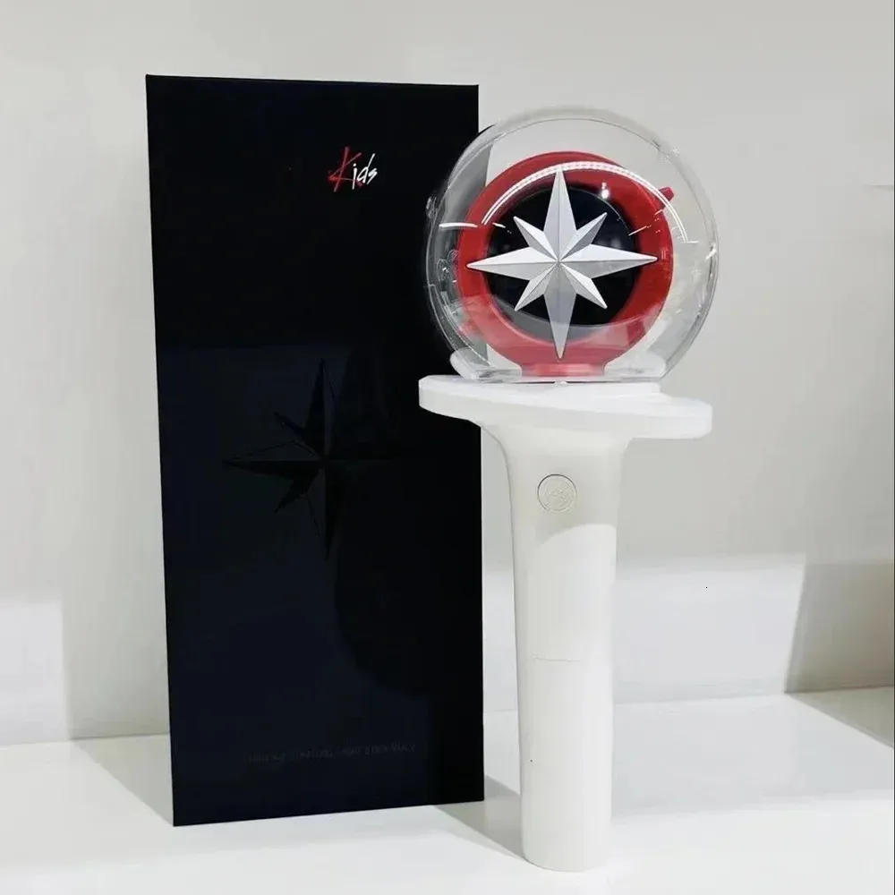 KPOP Straykidss Lightstick Ver.2 BluetoothサポートグローハンドランプパーティーコンサートVer.1ライトスティックファンコレクションおもちゃ240410