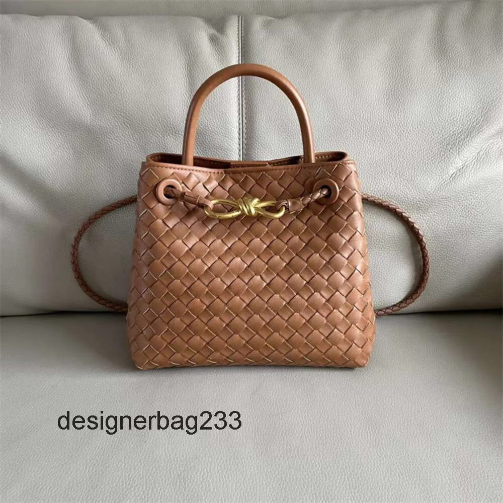 Cros capaciteit Tote Designer One Bag Lady Handtas Bottegs Tassen Buckle Veneeta andiamo 2024 Rope Leather Dames Large Woven Cowhide Metal Schouder 2856