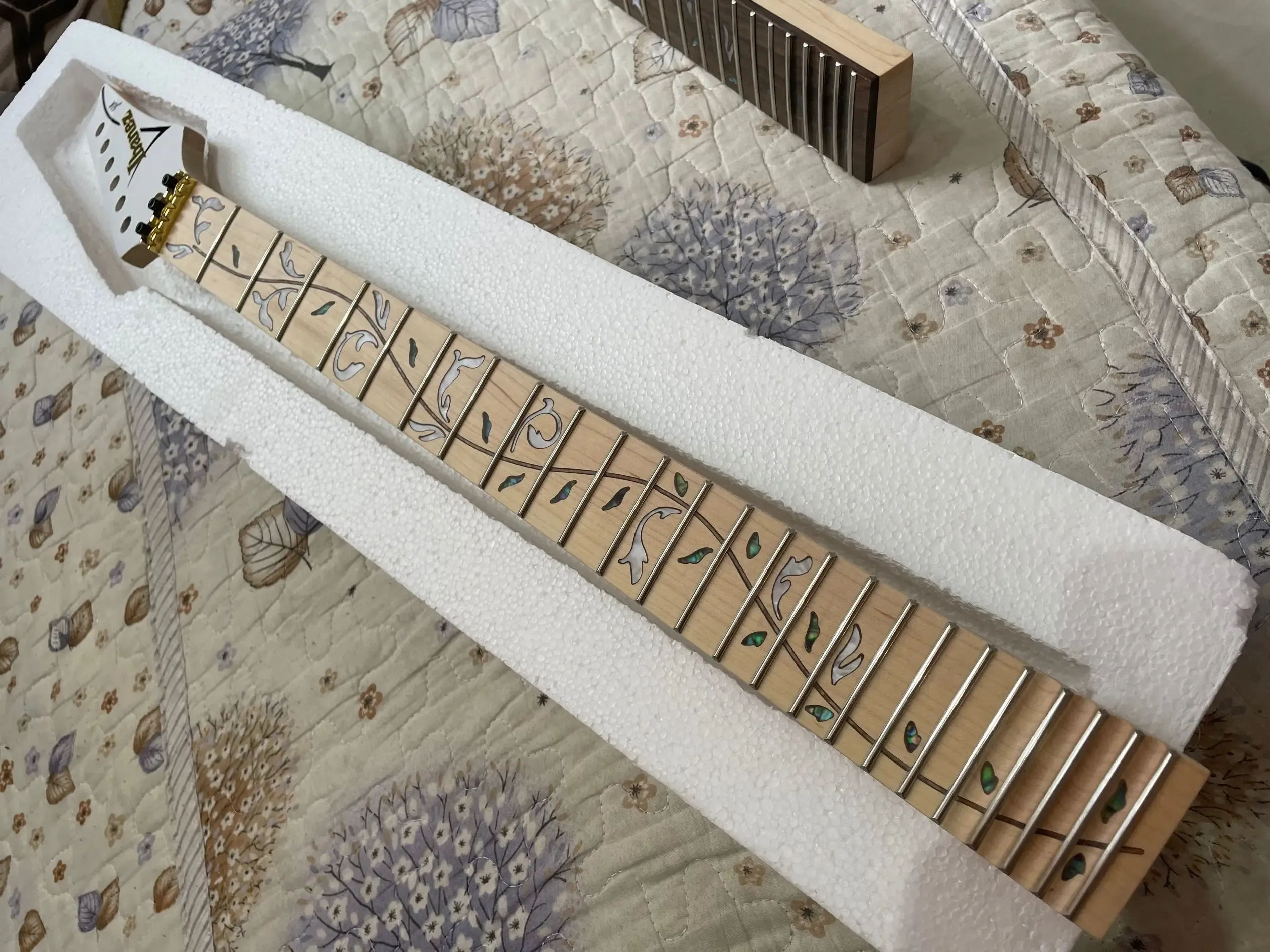 Guitar Factory Custom Maple Fingerboard 24 Frets Electric Guitar Neck with the Tree of Life Onlay,2124 Scalloped Neck,