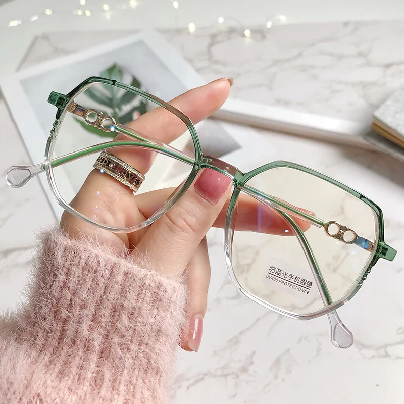 Neue Anti-Blau-Lichtgläserinnen weibliche Flachgläser Rahmen Student Myopia Brille