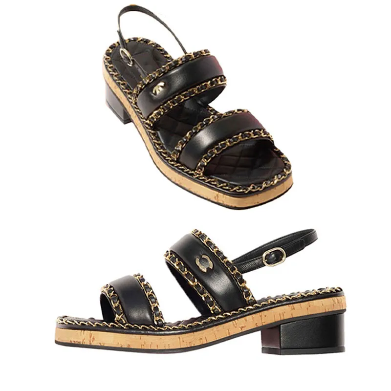 Czarne kliny dla kobiety projektantki Perfect Fit Sandals Women Designer Sandał Chunky Obcasy Sandały Sandały Sandały Znane designerskie kobiety zatyka