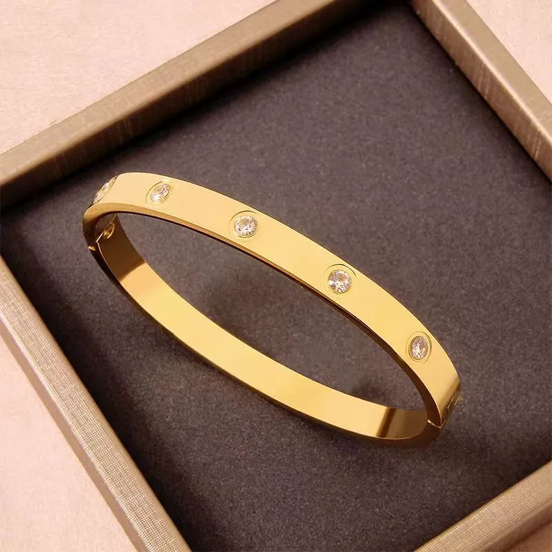 Armbandontwerper armband titanium stalen armband zilver goud hoogwaardige klassieke armband sieraden gemaakt charmant paar sieraden vrouwen mannen feest gunsten