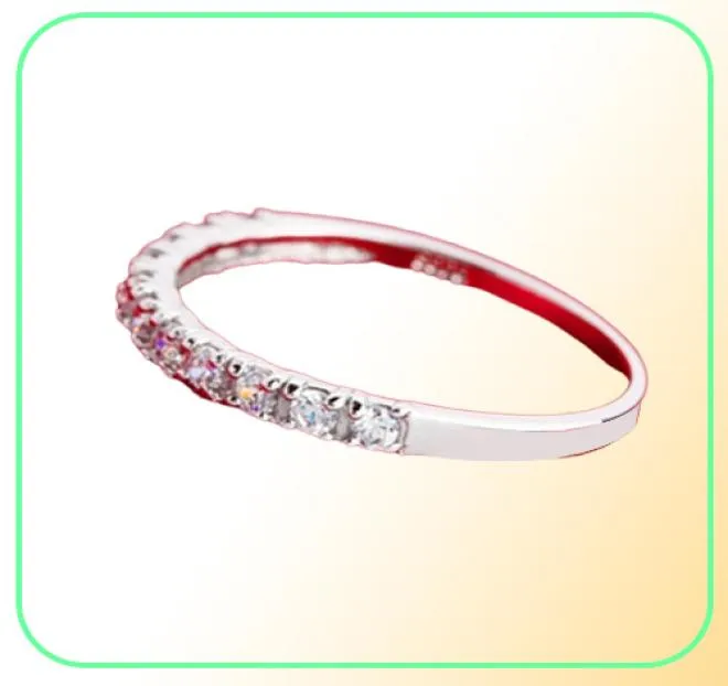 新しいデザインバンドリングウェディングリング女性925 Sterling Silver Simulated Diamond Ring Jewelry2456305