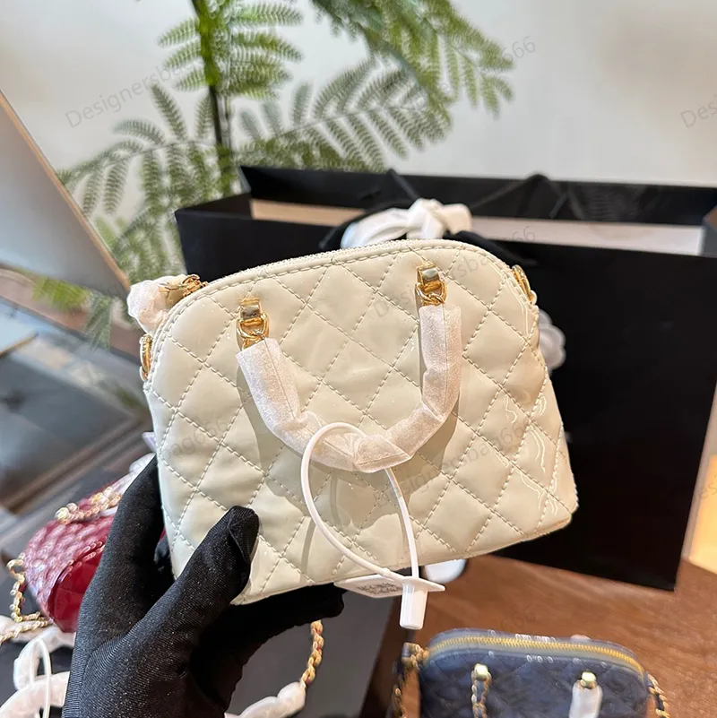Designer Quilted Leather bag side bag with Glod Hardware and Zipper Patent Classic and Luxurious