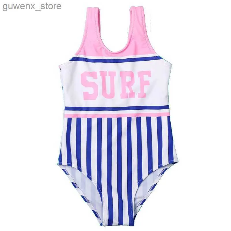 Jednoczęściowe patchwork w paski dziewczęta dla dzieci jeden kawałek stroje kąpielowej 2024 Summer dzieci Monokini Baby Baby Kąpiec Kącik Swimsuits XA012 Y240412