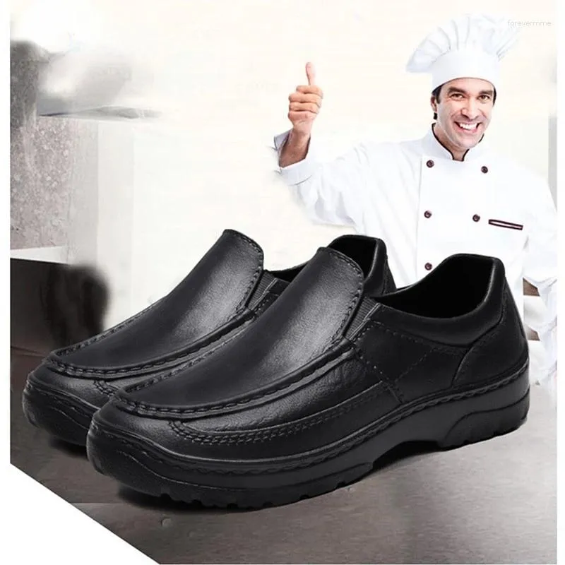 Casual Shoes Men Fashion Chef gotowanie bez pośpielanej kuchennej odzieży roboczej butów odpornych na olej odporne na plamę, skórzane trampki