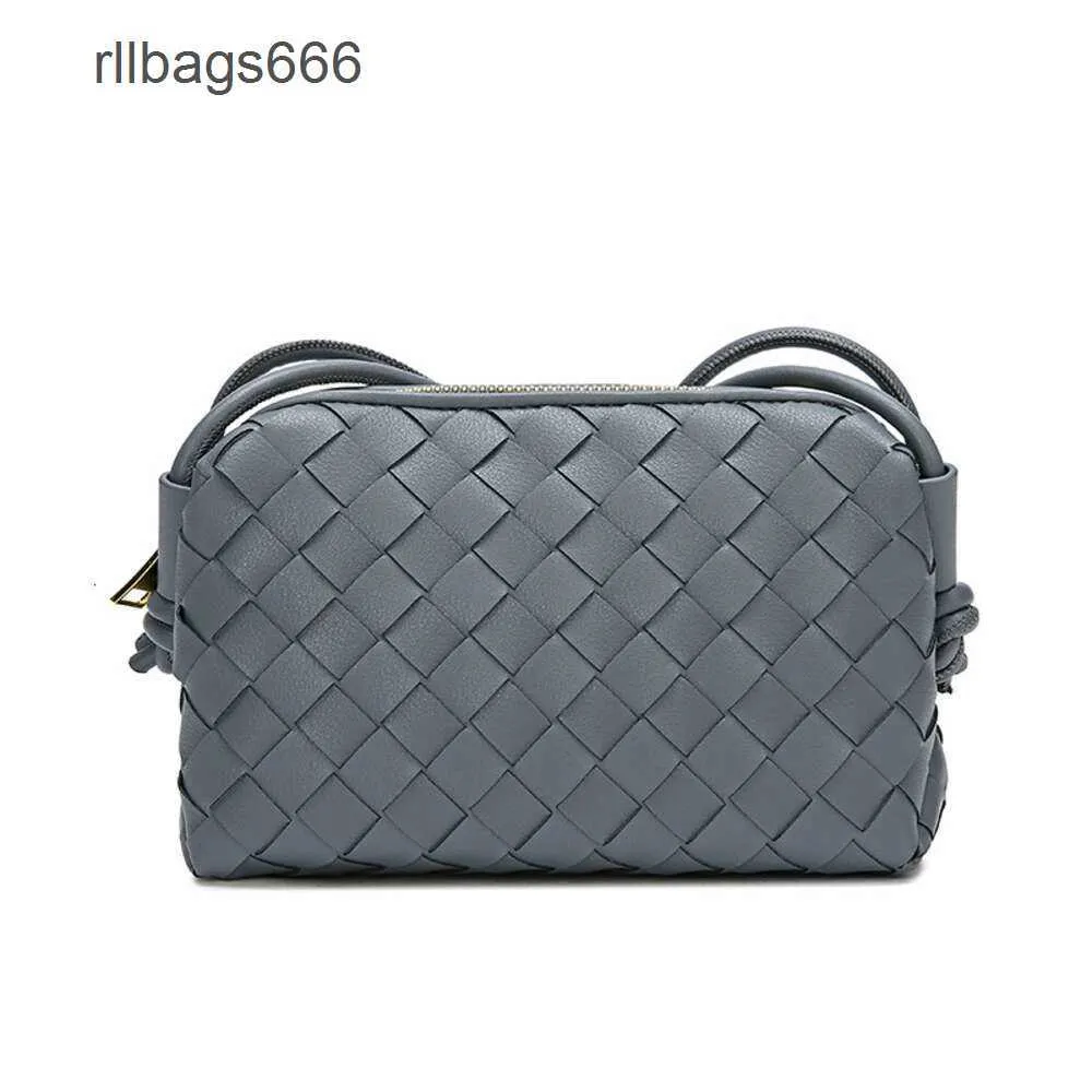 Femal Bottegs Square Messenger Venetas Woven Loop Soft Swork Designer Small Summer Bag Lady Lady Sags Spring Single AANQ