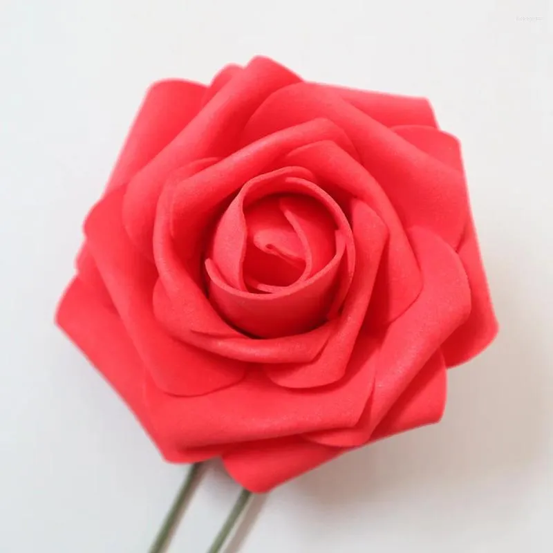 Decoratieve bloemen Gesimuleerde cadeaubak met schuim PE Rose kunstmatige bloempaal 25 trouwfeest Valentijnsdag