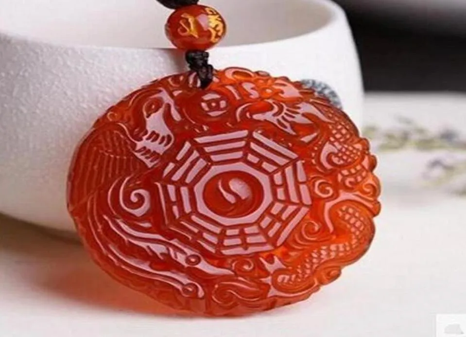 Dragon de cadeau de jade naturel et phoenix potins Red Agate Big Boully Bouddha Ping Un collier de pendentif chanceux chanceux7032204