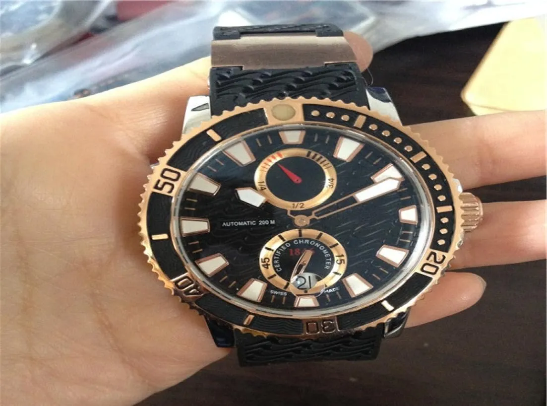 男性の時計ブラックラバーマンウォッチメカニカルオートマチックスタイル腕時計
