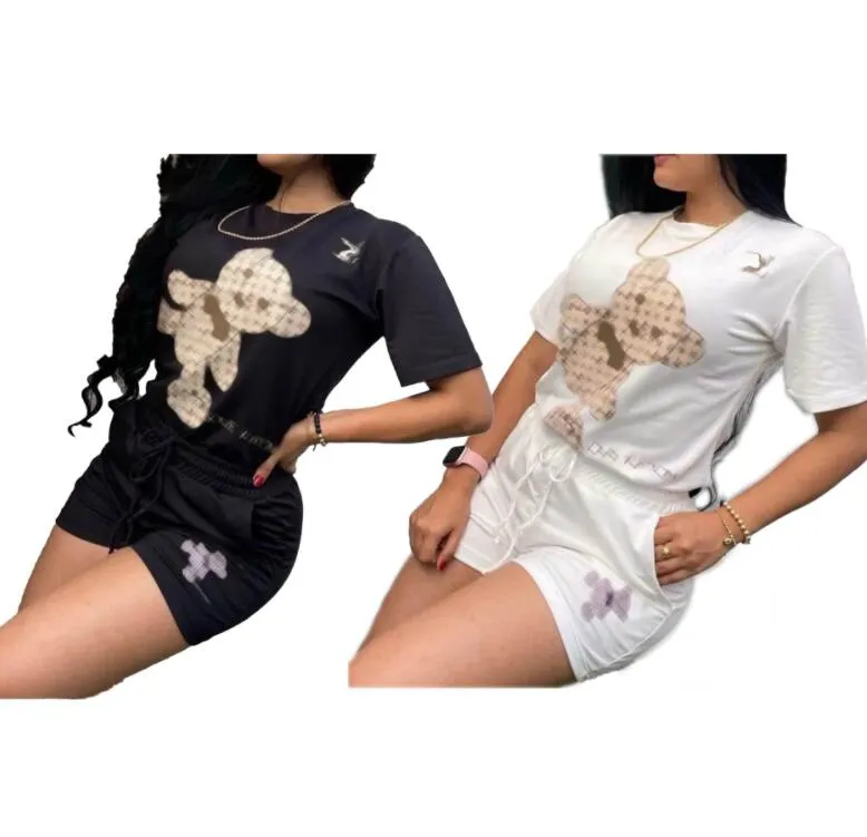 2024 Summer Tracksuits Suit Women Women Two Piece Set o-Neck Stampa per lettere per lettere casual Shorts Shorts Sport Sport Suit