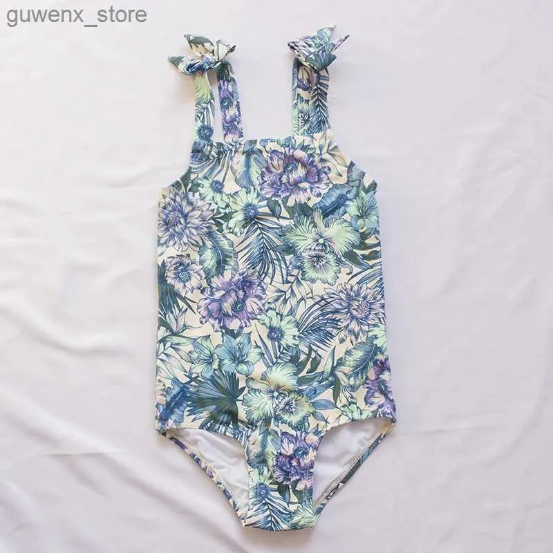 One-Pieces Flower Print Girls Kinder ein Stück Badeanzug 2024 Sommer Mädchen Kid Badebekleidung Falbala Kinder Strand Badeanzug Monokini Y240412