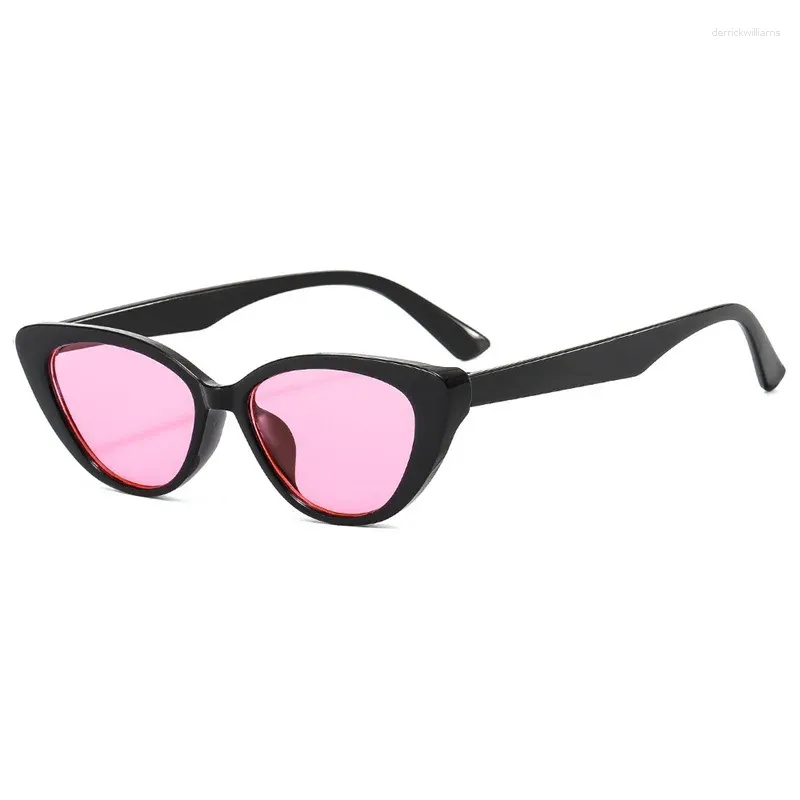 Lunettes de soleil Designer Cat Eye Femmes Personnalités Péornes