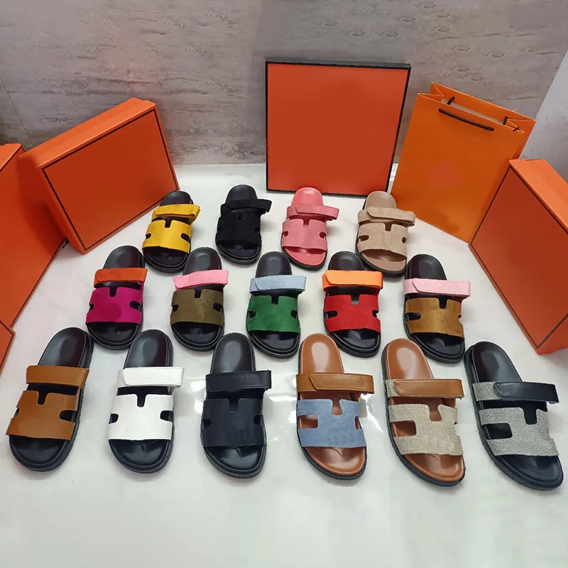 Adidas Yeezy Slides Resin Slipper Clog Senhora Sandu Sandal Acústico Eva Espuma Corredor Black MX Moon Cinzento Chinelos Mulheres Tainers Designer Beach Sandálias Oeste Sapatos