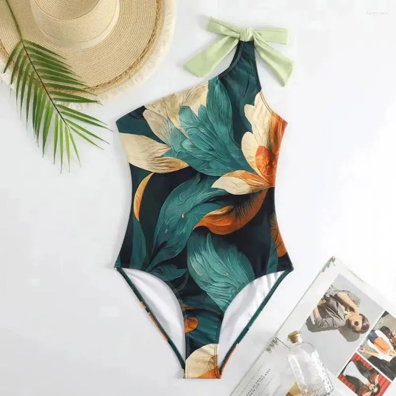 Swimwear Swimwear Ink Paint Swimsuit Swimsuit Floral Women One-Shoulder con una gonna monokini per dettagli a spalla