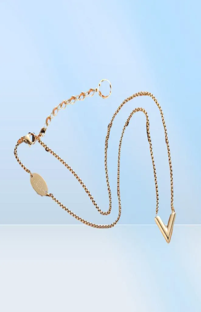 Klassisk designer hänge charm armband guld kärlek v halsband mode smycken armband pläterad bokstav enkel hjärta lyx hänge6561346